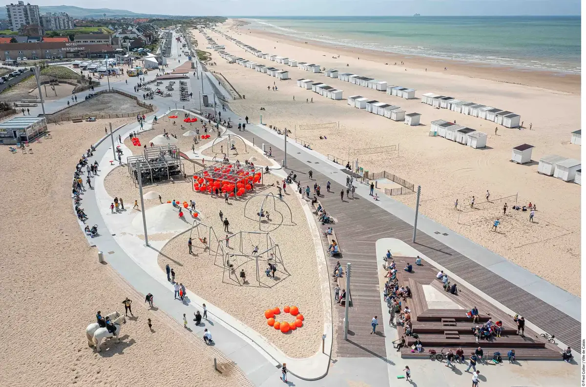 Traghetti e guida di Calais: porto e collegamenti in traghetto
