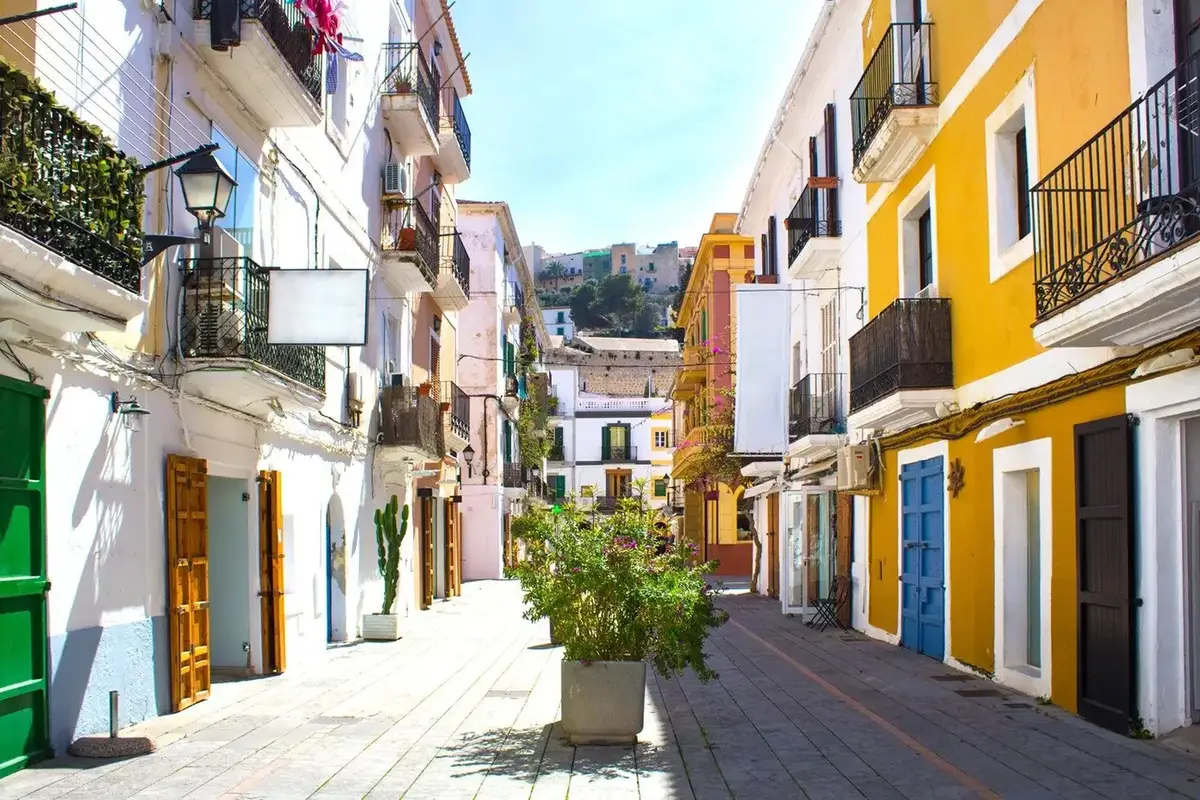 Destinazione traghetti: Ibiza