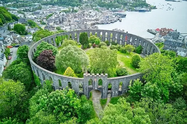 Traghetti e guida di Oban: porto e collegamenti in traghetto