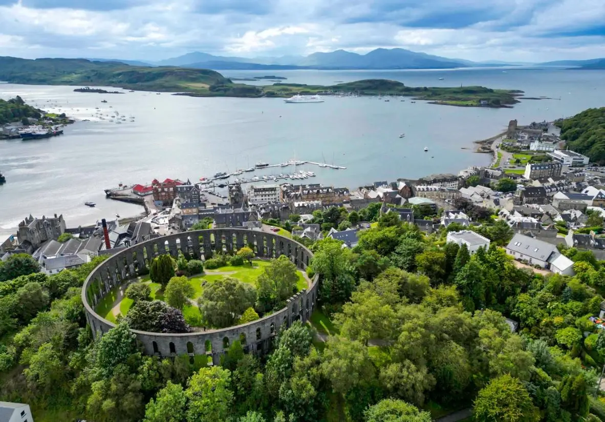 Destinazione traghetti: Oban