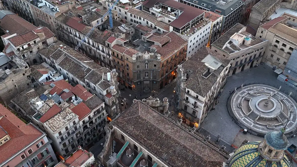Destinazione traghetti: Palermo