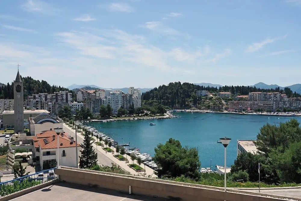 Destinazione traghetti: Ploče