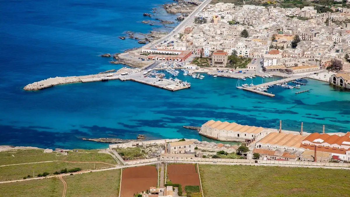 Destinazione traghetti: Favignana