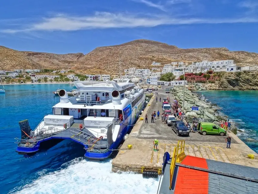 Destinazione traghetti: Folegandros