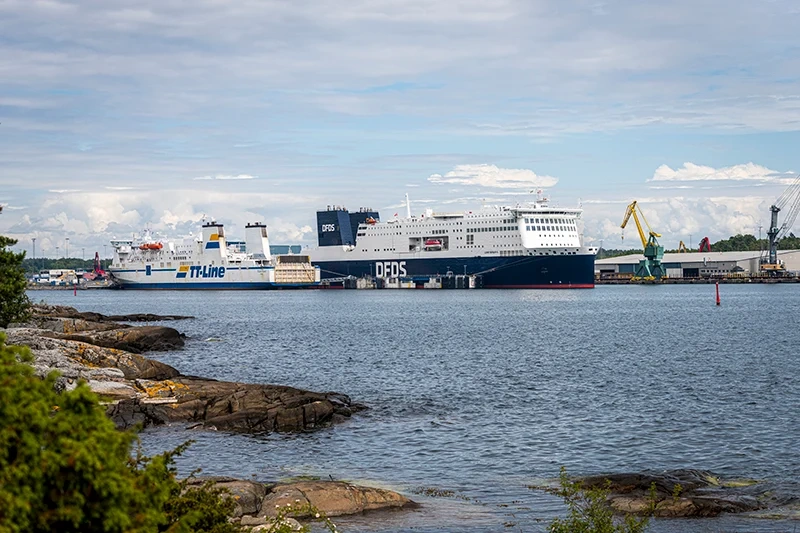 Organizza il viaggio da Karlshamn a Klaipėda: rotta e viaggio in traghetto