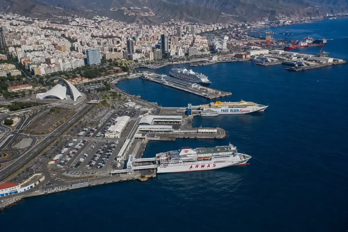 Porto dei traghetti di Santa Cruz de Tenerife