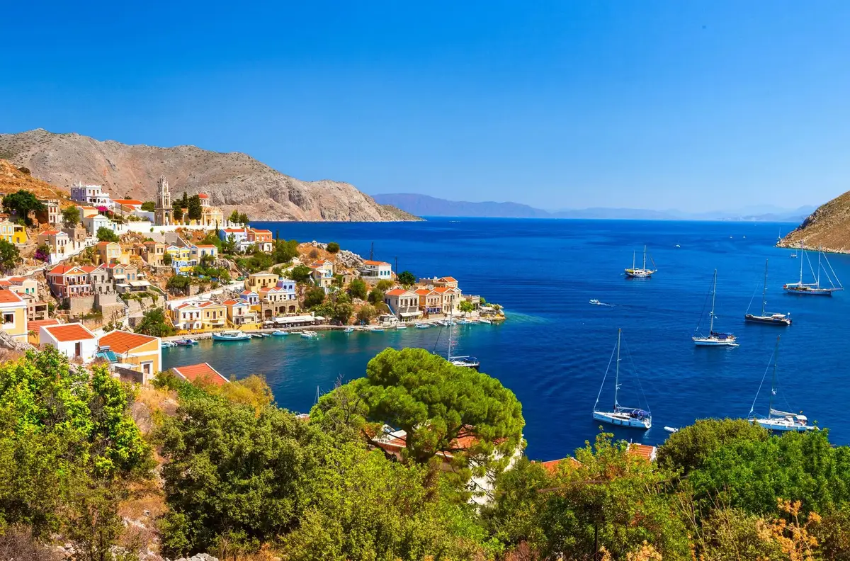 Destinazione traghetti: Symi