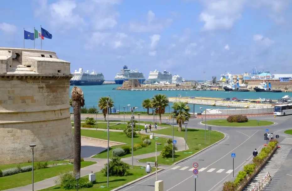 Destinazione traghetti: Tunis
