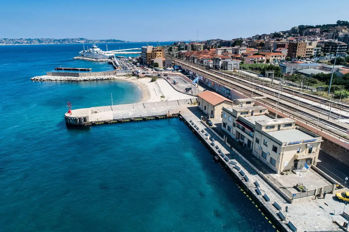 Destinazione traghetti: Villa San Giovanni