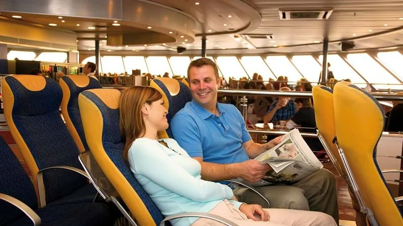 Horizon Lounge a bordo di Condor Voyager