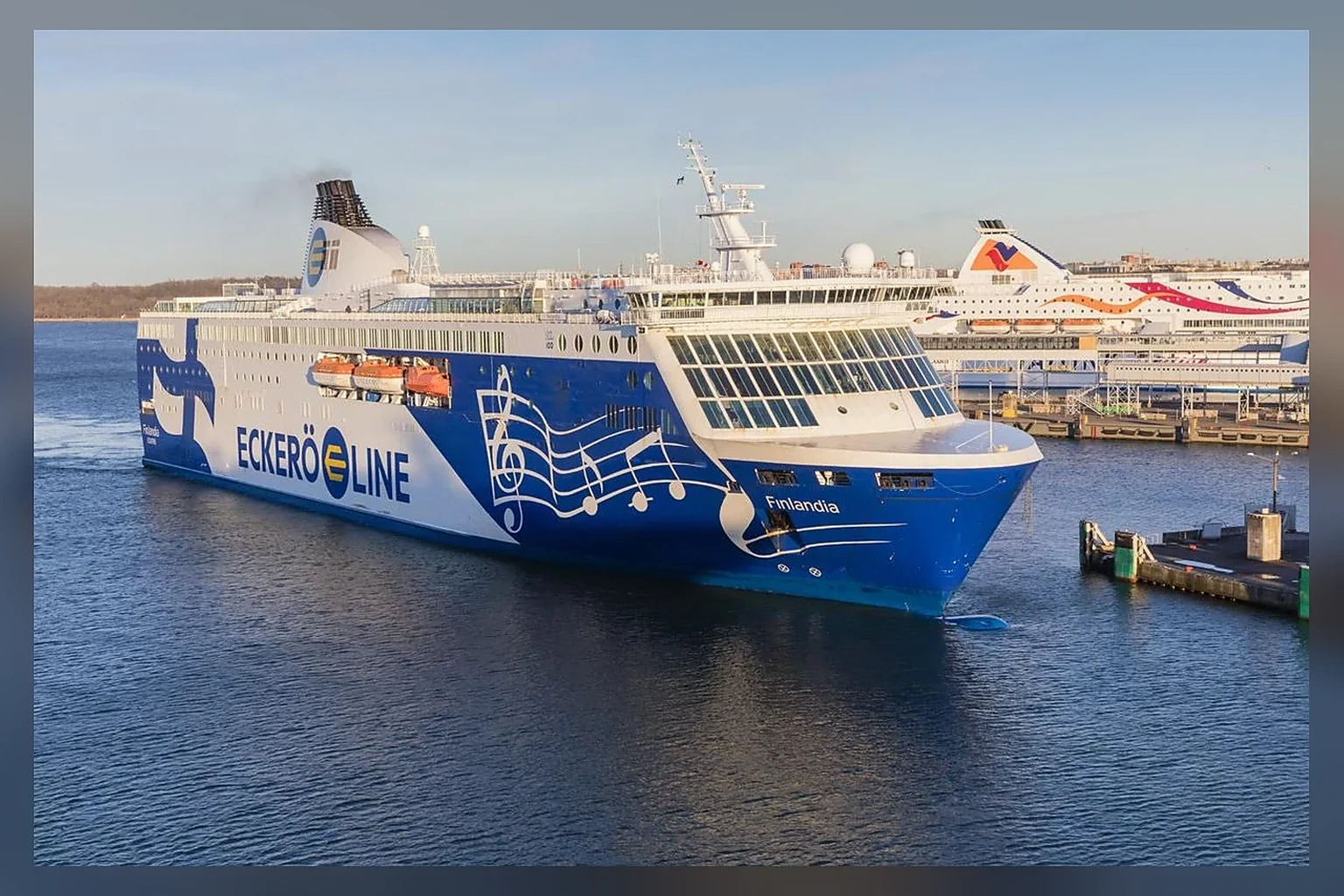 Eckerö Line: traghetto, rotte e servizi passeggeri