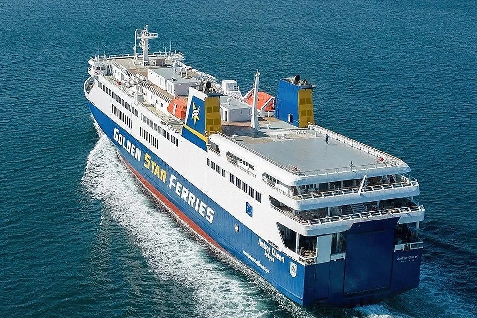 Cerca un traghetto con Golden Star Ferries: Golden Star Ferries Hero