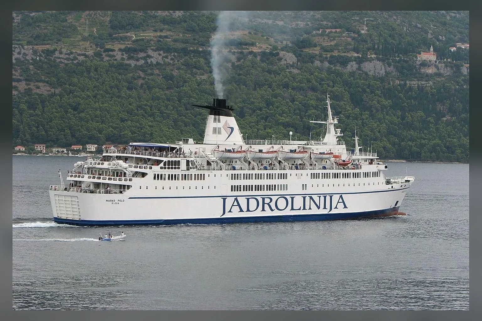 Jadrolinija: traghetto, rotte e servizi passeggeri