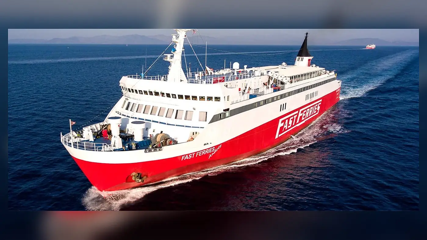 Fast Ferries: traghetto, rotte e servizi passeggeri