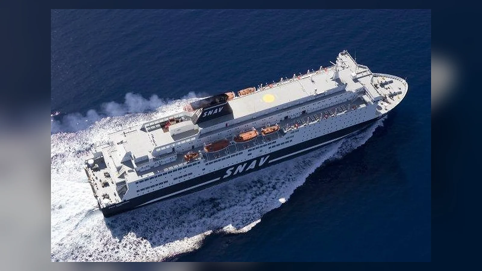 Traghetto SNAV